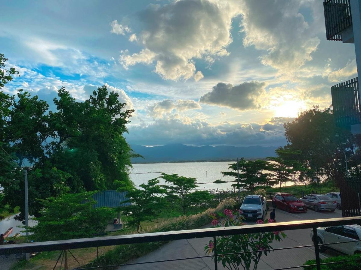 Abizz Hotel Kwanphayao Ngoại thất bức ảnh